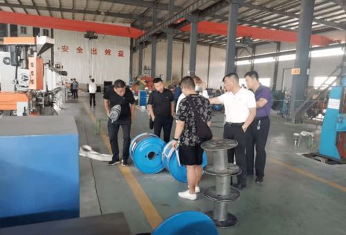 兰州市场监管聚焦企业质量难点 以技术服务促产业发展